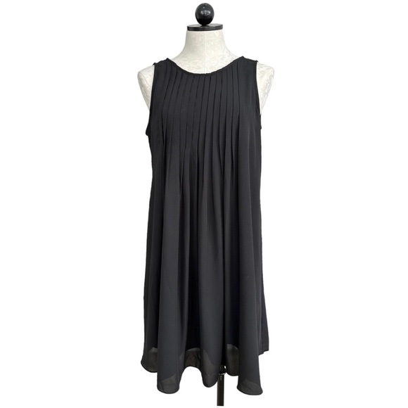 Nanette Lepore Sleeveless Chiffon Dress Swing Silhouette Pleated Pin Tuck Size 6 - Picture 2 of 13